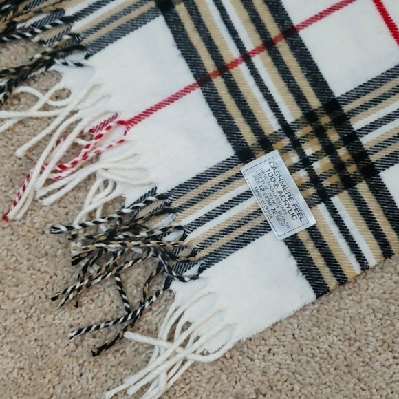 Plaid Scarf~Size 12"×72"~White/Brown Cashmere Feel. - Picture 2 of 5